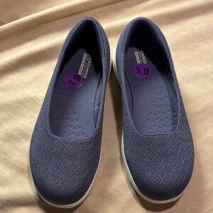 Skechers On The Go Women's powder blue Slip-On Flats